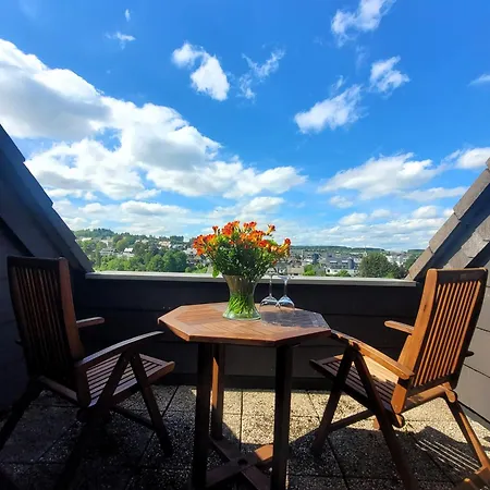 Apartment 21130 *